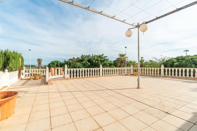 4 soverom Villa til salgs i Los Balcones - Los Altos, Torrevieja med svømmebasseng garasje - € 449 000 (Ref: 9888414)