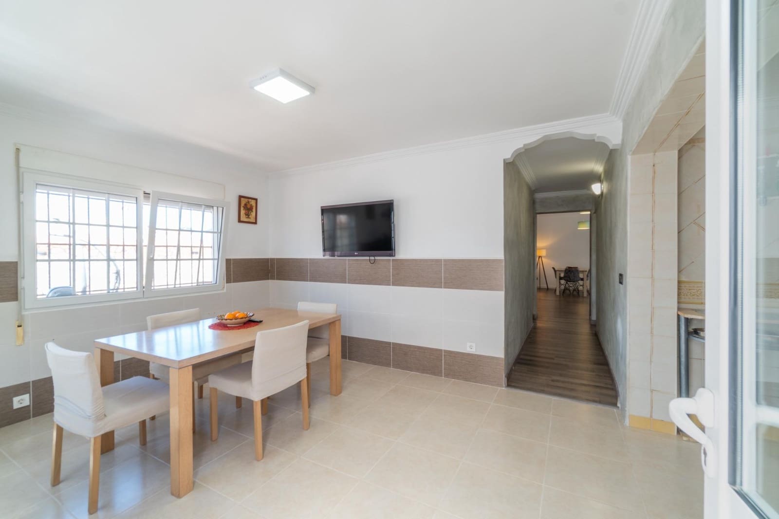 4 chambre Villa/Maison à vendre à Torrevieja avec piscine garage - 530 000 € (Ref: 9888424)