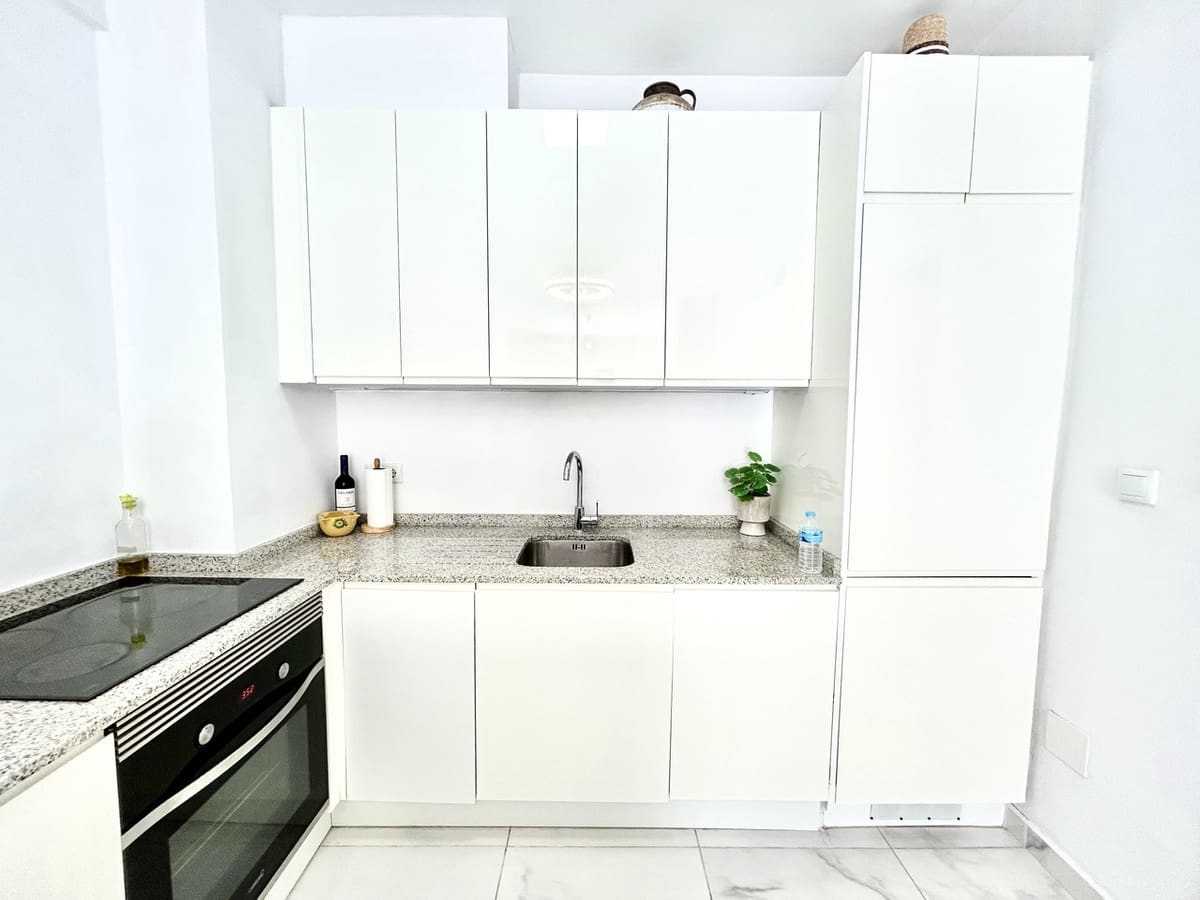 2 sovrum Lägenhet till salu i La Zenia med garage - 189 900 € (Ref: 9891540)