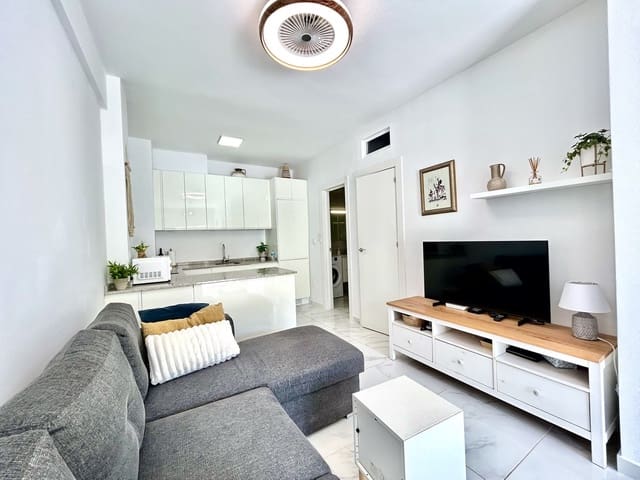2 Zimmer Apartment zu verkaufen in La Zenia, Orihuela mit Garage - 189.900 € (Ref: 9891540)