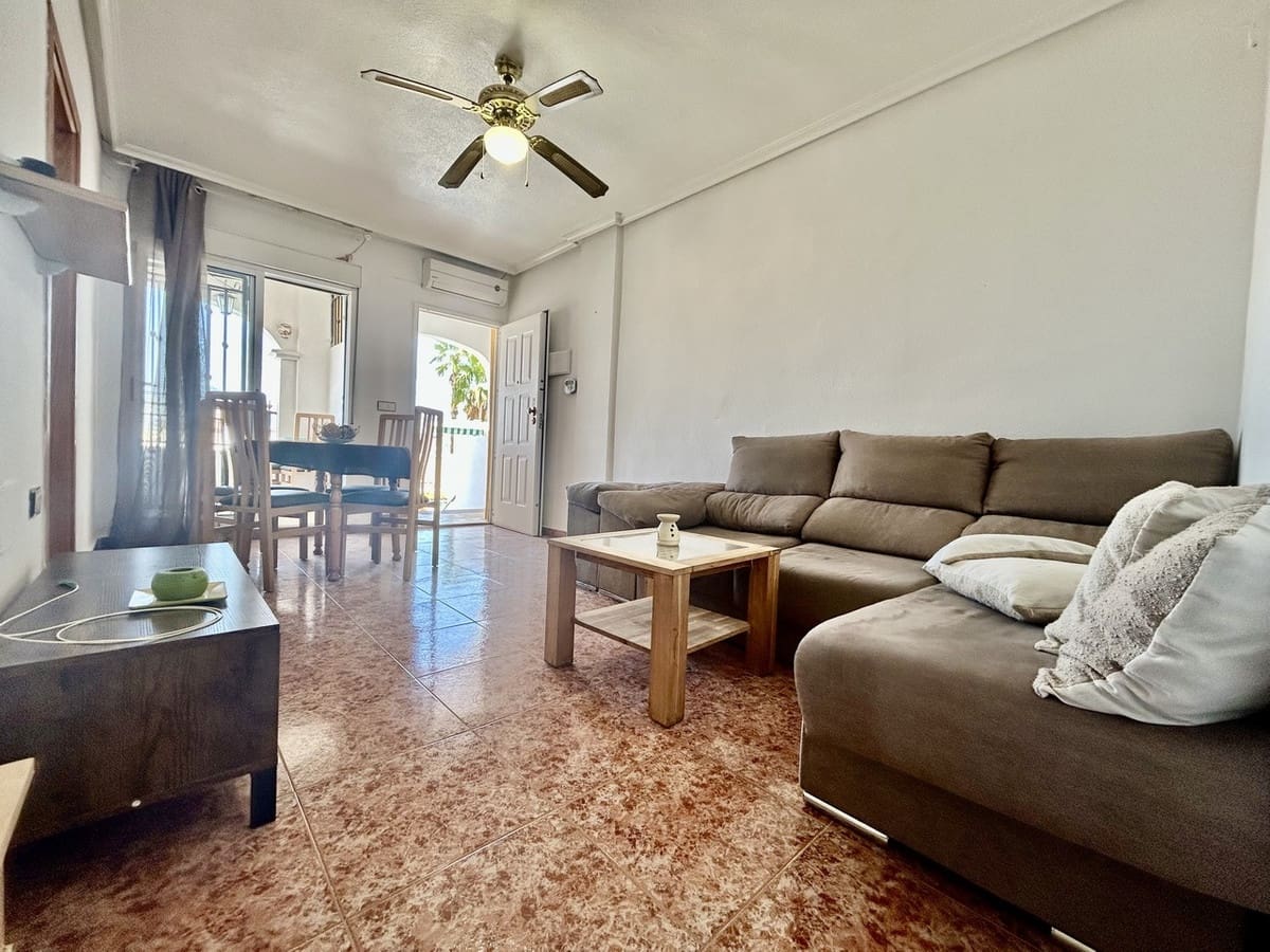 2 bedroom Penthouse for sale in Los Altos with pool - € 148,000 (Ref: 9891543)