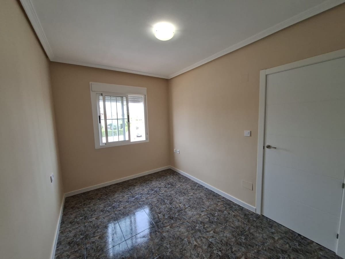 2 sovrum Takvåning till salu i Playa Flamenca med pool - 169 000 € (Ref: 9891545)