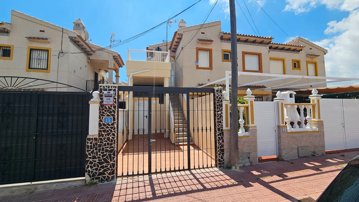 2 sovrum Takvåning till salu i Playa Flamenca med pool - 169 000 € (Ref: 9891545)
