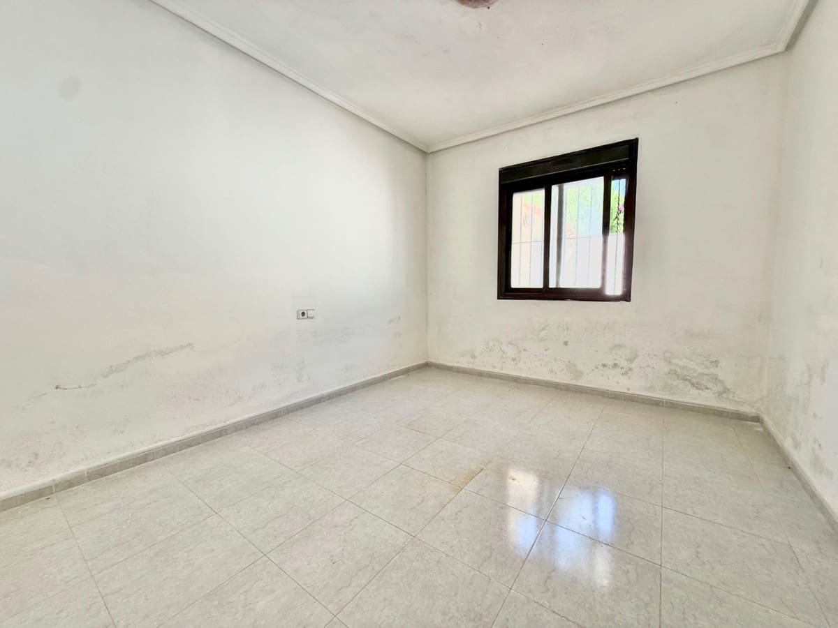 3 chambre Villa/Maison à vendre à Ciudad Quesada avec piscine - 235 000 € (Ref: 9891546)