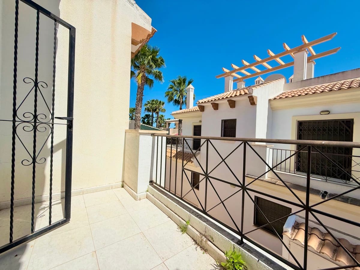 3 chambre Villa/Maison à vendre à Ciudad Quesada avec piscine - 235 000 € (Ref: 9891546)