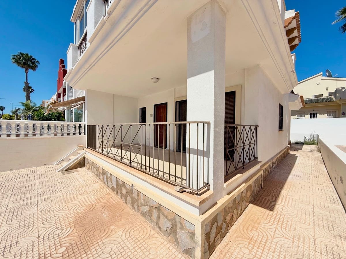 3 chambre Villa/Maison à vendre à Ciudad Quesada avec piscine - 235 000 € (Ref: 9891546)