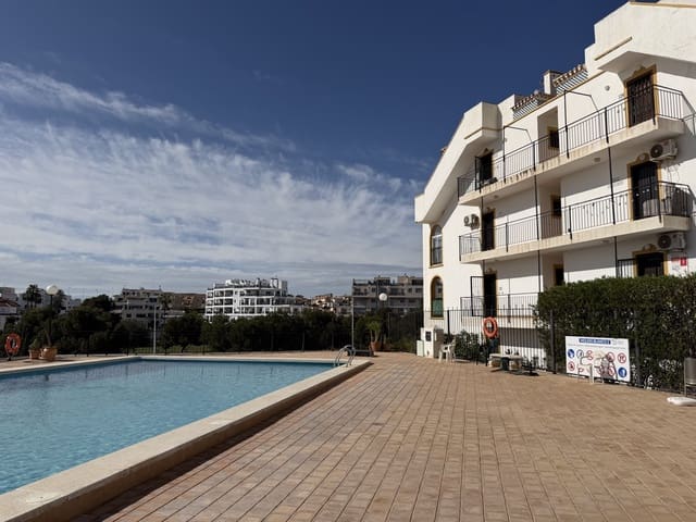 2 soveværelse Lejlighed til salg i La Zenia, Orihuela med swimmingpool - € 175.000 (Ref: 9893654)