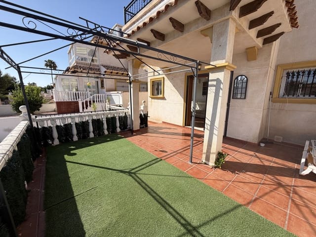 3 quarto Casa em Banda para venda em Playa Flamenca, Orihuela com piscina - 195 000 € (Ref: 9900028)