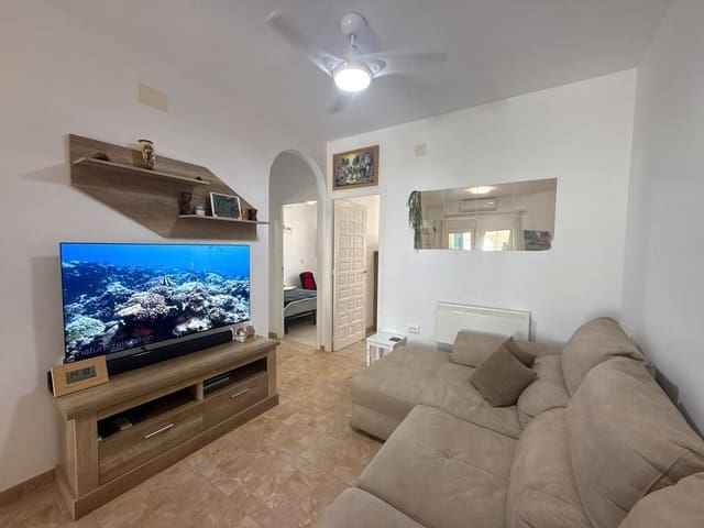 2 makuuhuone Omakotitalo myytävänä paikassa Villamartin, Orihuela mukana uima-altaan - 209 950 € (Ref: 9900712)