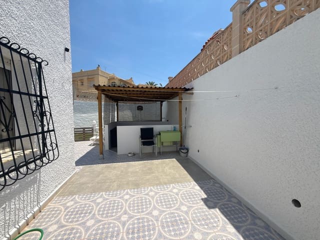 2 makuuhuone Omakotitalo myytävänä paikassa Villamartin, Orihuela mukana uima-altaan - 209 950 € (Ref: 9900712)