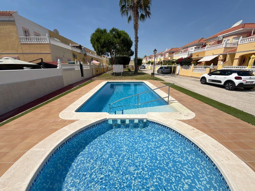 3 slaapkamer Villa te koop in Cabo Roig met zwembad garage - € 349.950 (Ref: 9900713)
