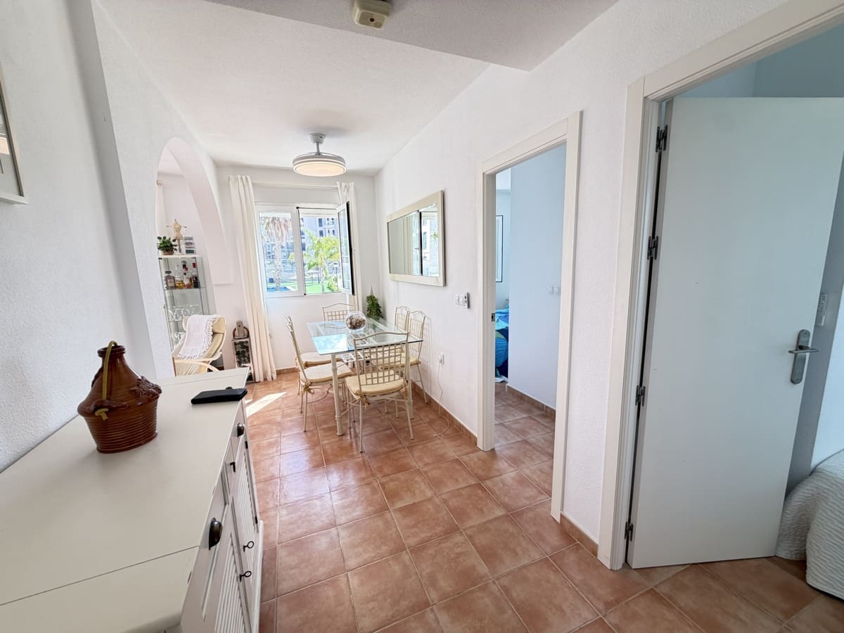 2 Zimmer Penthouse zu verkaufen in Villamartin mit Pool - 189.900 € (Ref: 9906721)