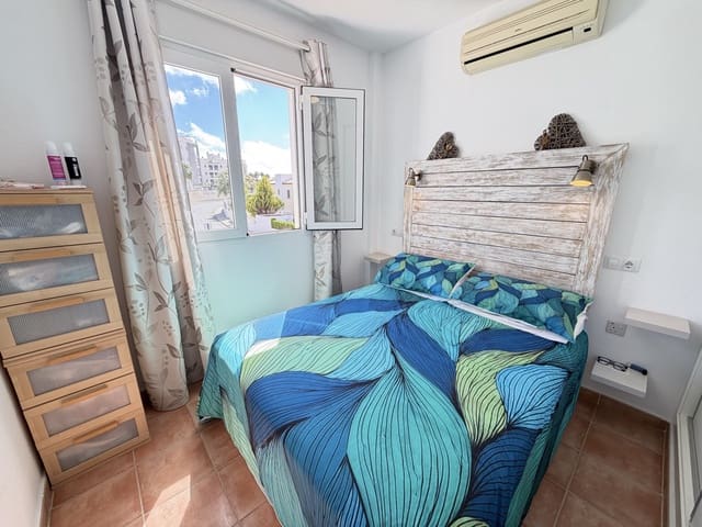 2 Zimmer Penthouse zu verkaufen in Villamartin, Orihuela mit Pool - 189.900 € (Ref: 9906721)