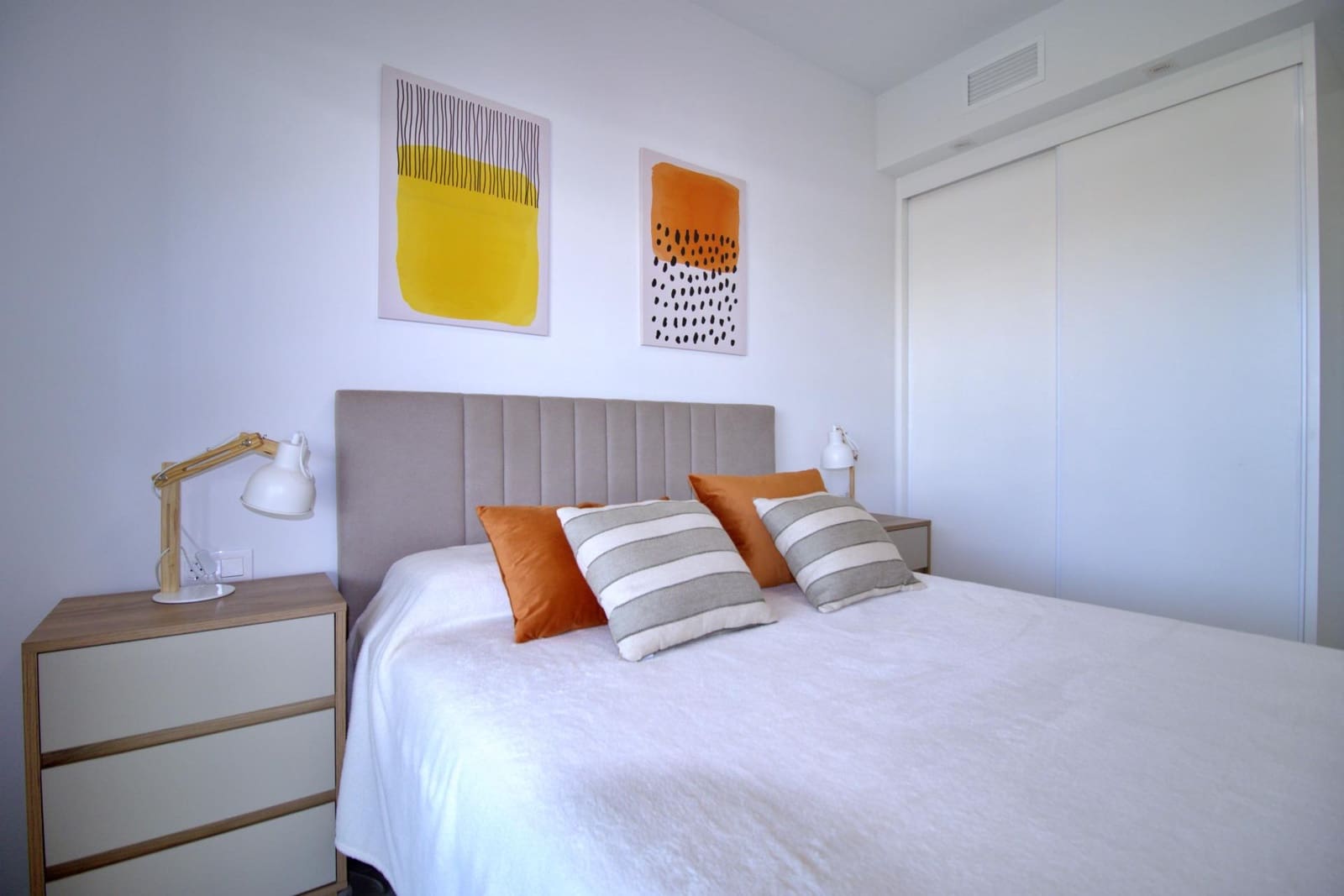 2 slaapkamer Appartement te koop in Playa Flamenca met zwembad - € 368.000 (Ref: 9916382)