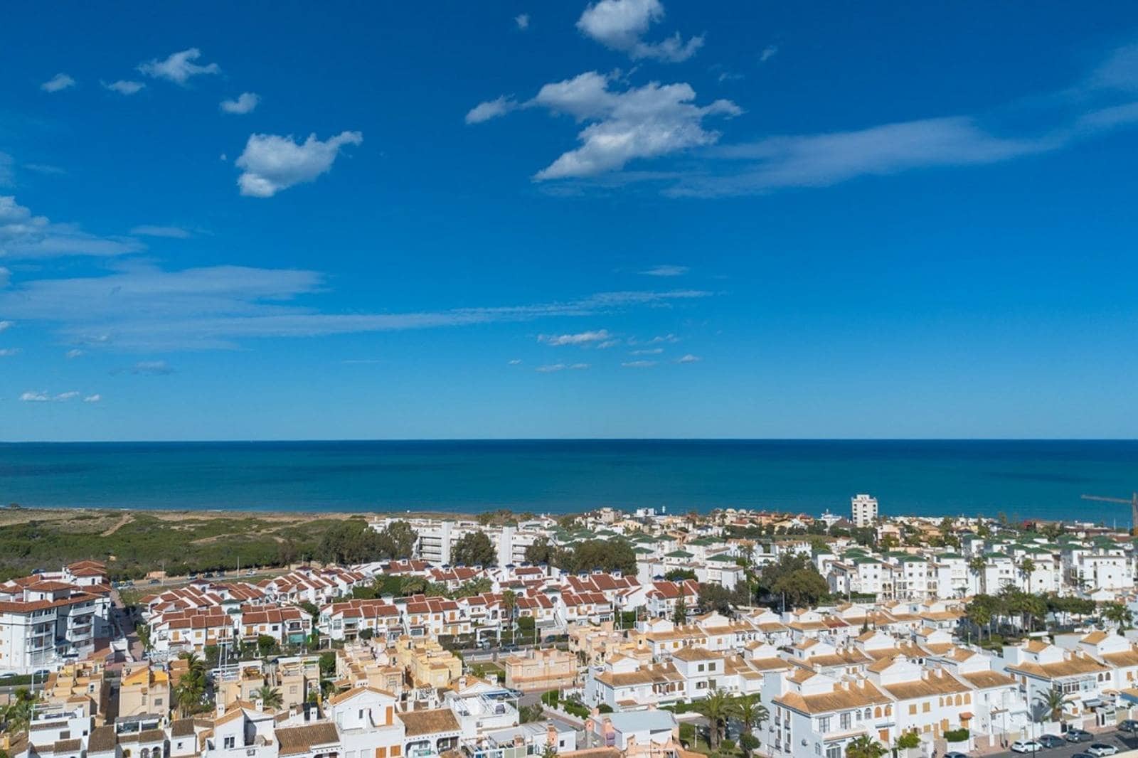 3 slaapkamer Huis te koop in La Mata met zwembad - € 269.000 (Ref: 9916386)