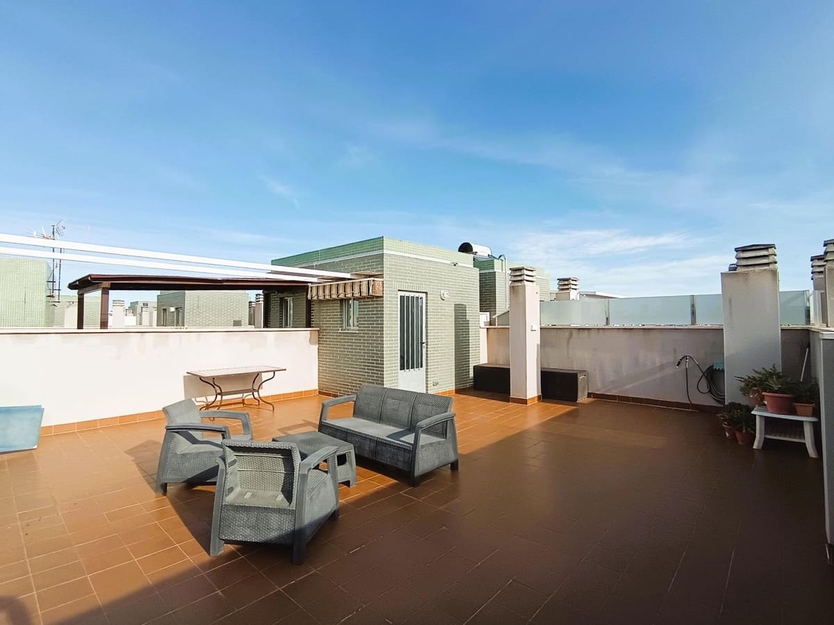 2 slaapkamer Penthouse te koop in Cabo Roig met zwembad garage - € 219.000 (Ref: 9917578)