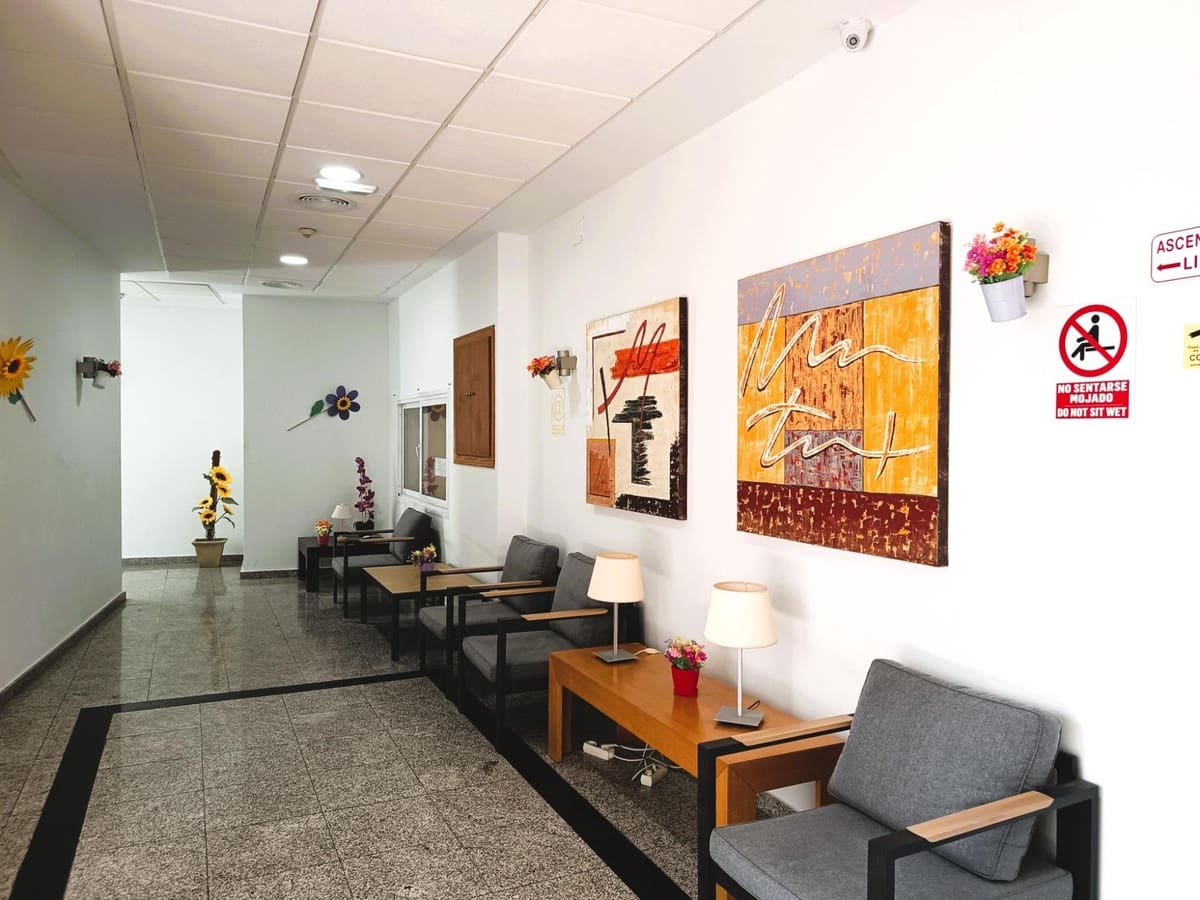 2 slaapkamer Penthouse te koop in Cabo Roig met zwembad garage - € 219.000 (Ref: 9917578)