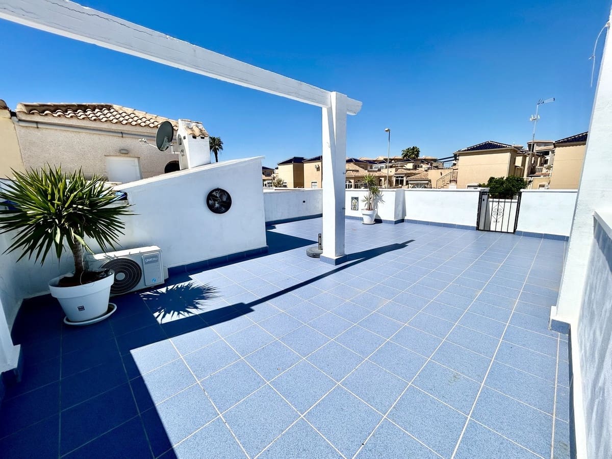 Casa de 2 habitaciones en Orihuela Costa en venta con piscina - 204.950 € (Ref: 9917581)