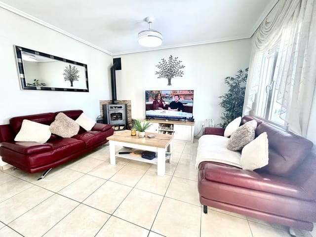 2 makuuhuone Huvila myytävänä paikassa Villamartin, Orihuela mukana uima-altaan - 390 000 € (Ref: 9917583)