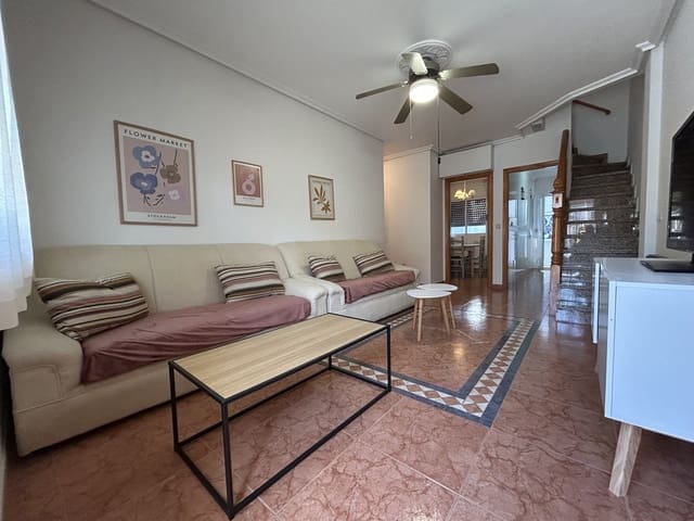Casa de 4 habitaciones en Torre de la Horadada, Pilar de la Horadada en venta - 249.000 € (Ref: 9917586)