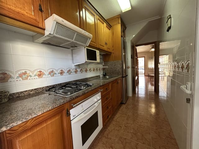 Casa de 4 habitaciones en Torre de la Horadada, Pilar de la Horadada en venta - 249.000 € (Ref: 9917586)