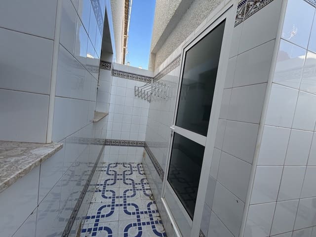 Casa de 4 habitaciones en Torre de la Horadada, Pilar de la Horadada en venta - 249.000 € (Ref: 9917586)