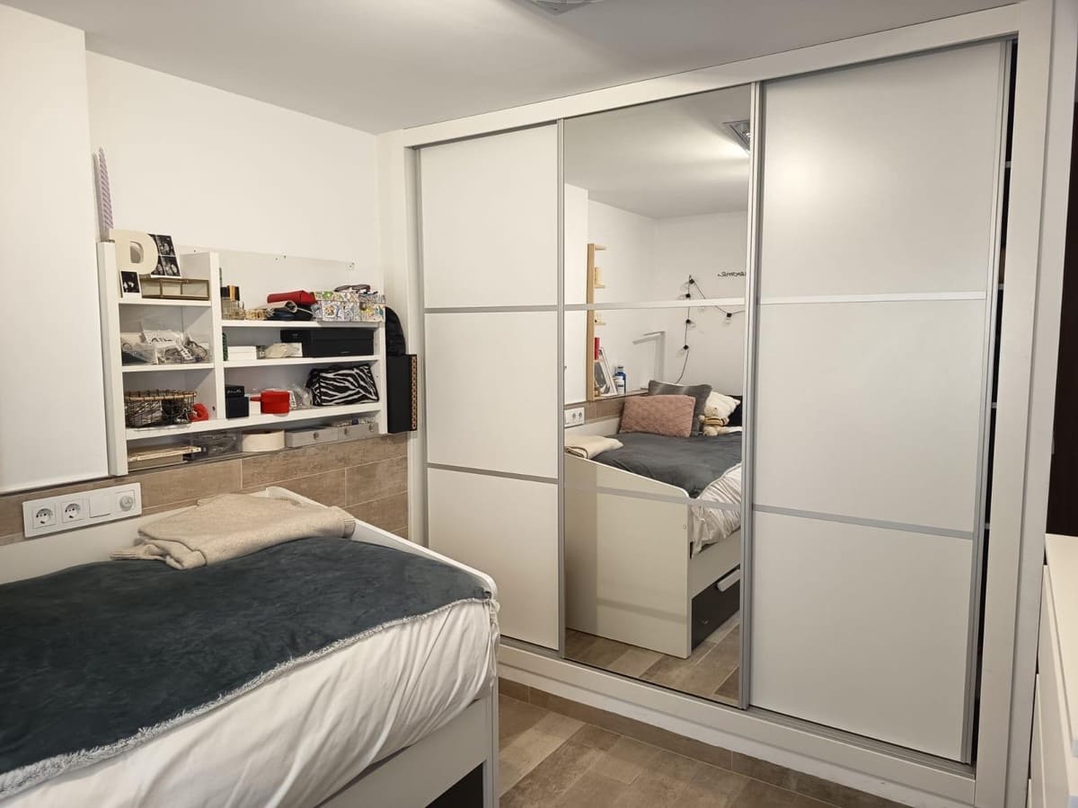 4 quarto Casa em Banda para venda em Cabo Roig com piscina garagem - 330 000 € (Ref: 9917623)