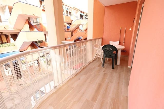 Apartamento de 3 habitaciones en La Mata, Torrevieja en venta - 160.000 € (Ref: 9917624)