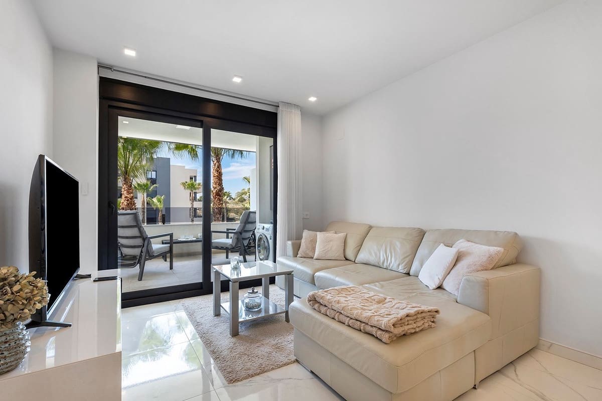 2 slaapkamer Appartement te koop in Los Altos met zwembad garage - € 249.000 (Ref: 9917626)