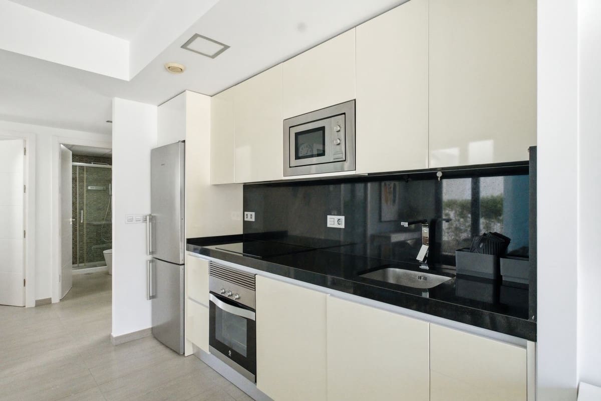3 Zimmer Villa zu verkaufen in Orihuela Costa mit Pool Garage - 395.000 € (Ref: 9917627)