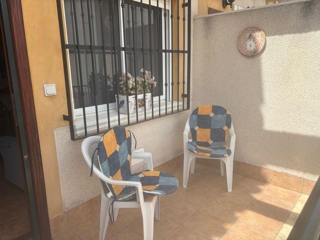 Casa de 2 habitaciones en Algorfa en venta con piscina - 139.950 € (Ref: 9917629)