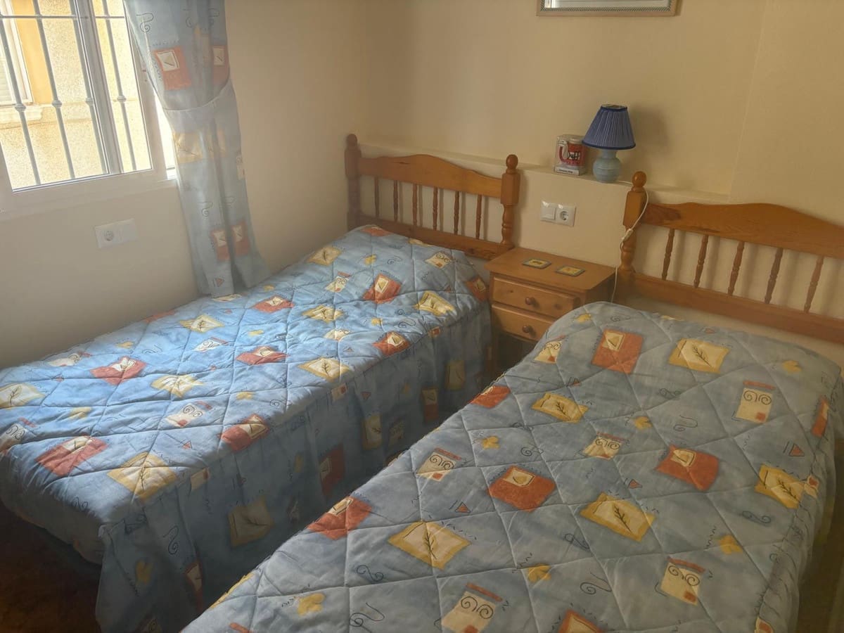Casa de 2 habitaciones en Algorfa en venta con piscina - 139.950 € (Ref: 9917629)