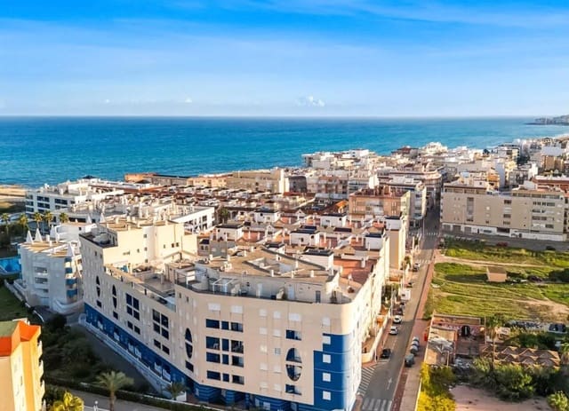 2 chambre Appartement à vendre à Torrevieja avec piscine - 172 900 € (Ref: 9918938)
