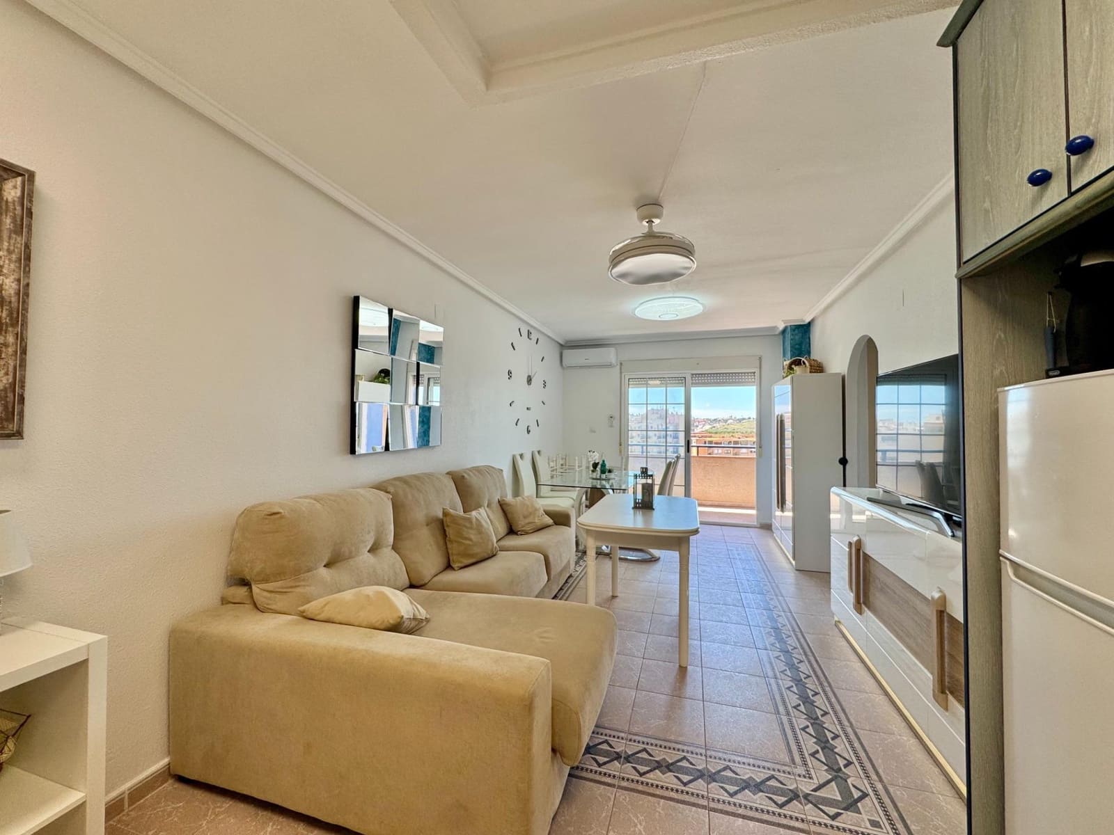 2 chambre Appartement à vendre à Torrevieja avec piscine - 172 900 € (Ref: 9918938)