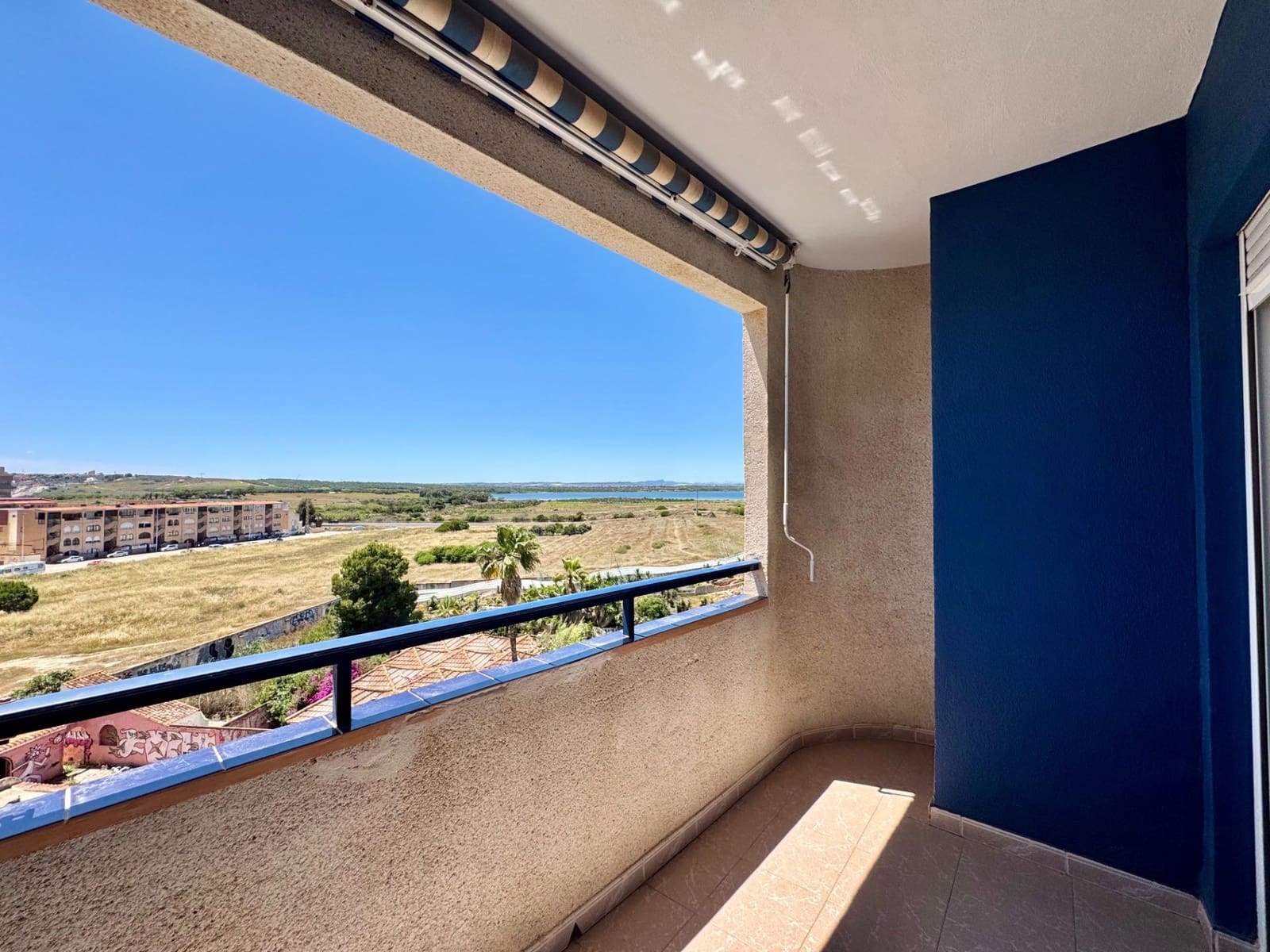 2 chambre Appartement à vendre à Torrevieja avec piscine - 172 900 € (Ref: 9918938)
