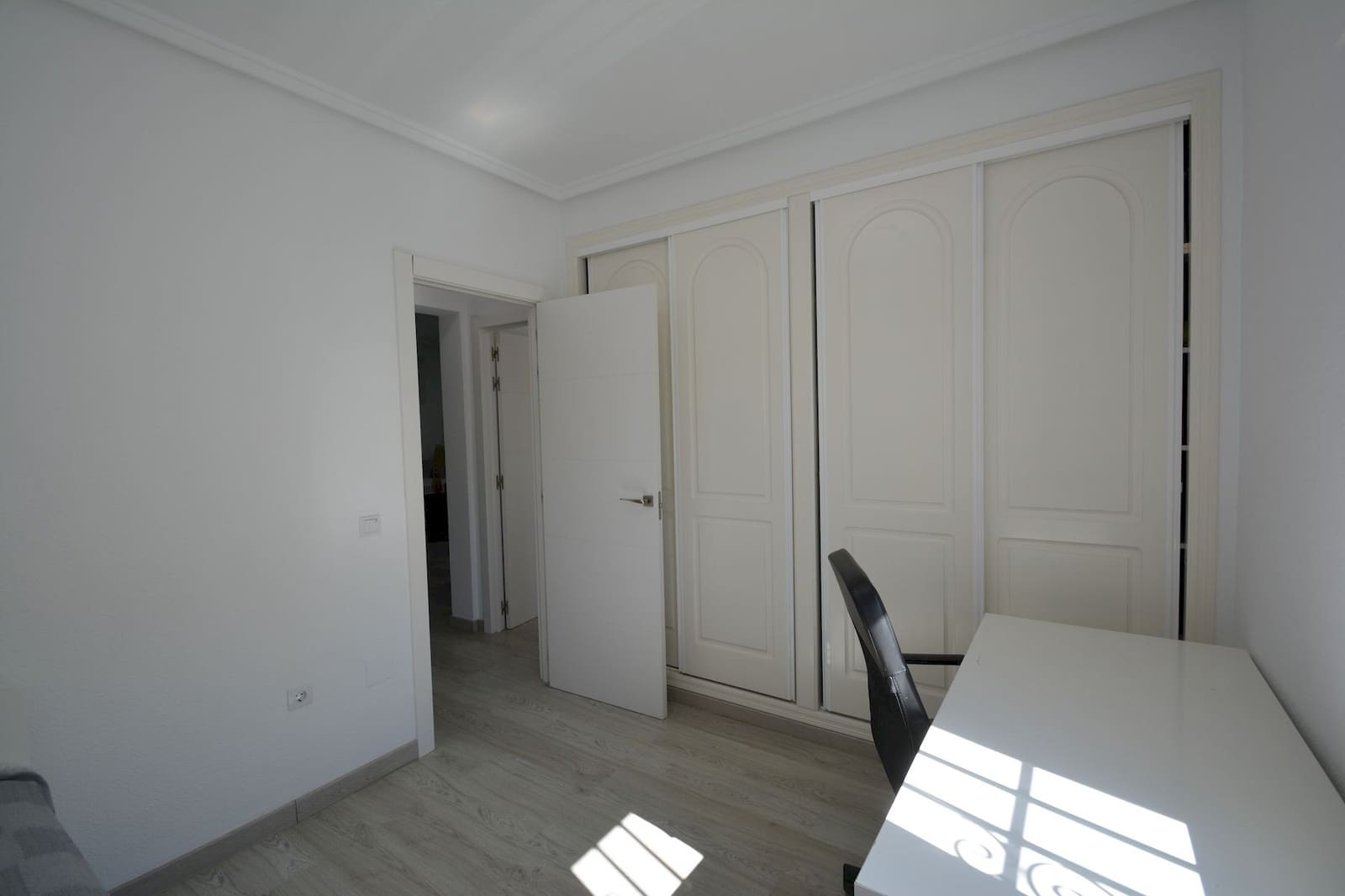4 soveværelse Villa til salg i Ciudad Quesada med swimmingpool garage - € 470.000 (Ref: 9955540)