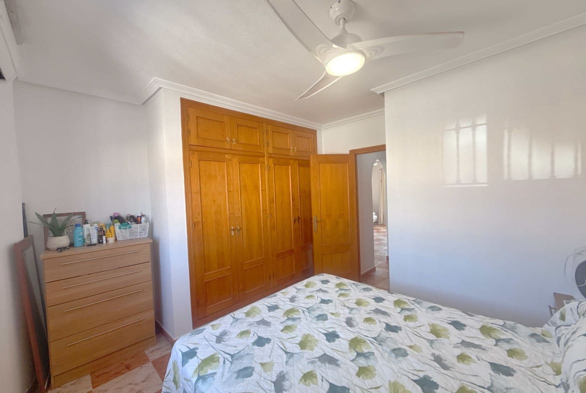 2 chambre Penthouse à vendre à Cabo Roig avec piscine garage - 169 950 € (Ref: 9957563)