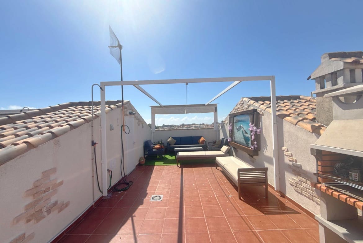 2 chambre Penthouse à vendre à Cabo Roig avec piscine garage - 169 950 € (Ref: 9957563)