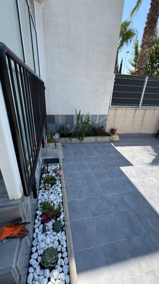 2 soverom Hus til salgs i Torrevieja med svømmebasseng garasje - € 240 000 (Ref: 9959029)