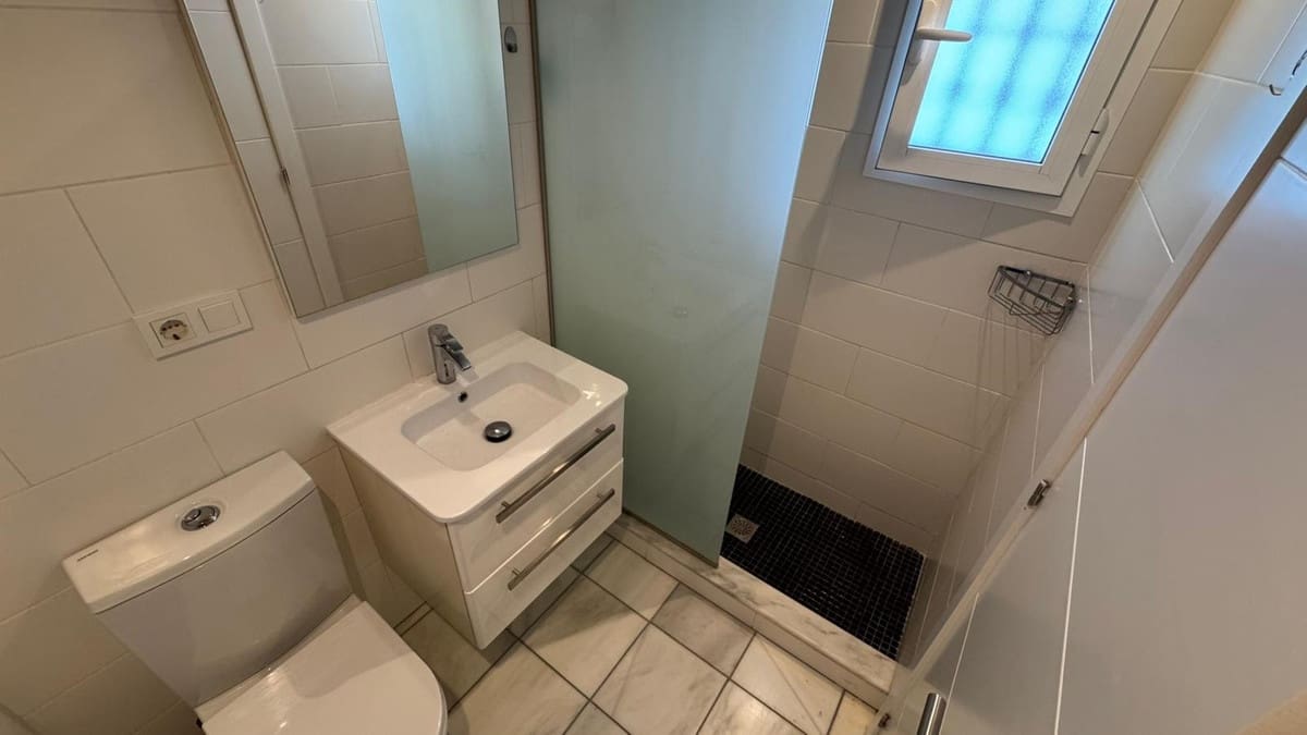 2 soverom Hus til salgs i Torrevieja med svømmebasseng garasje - € 240 000 (Ref: 9959029)