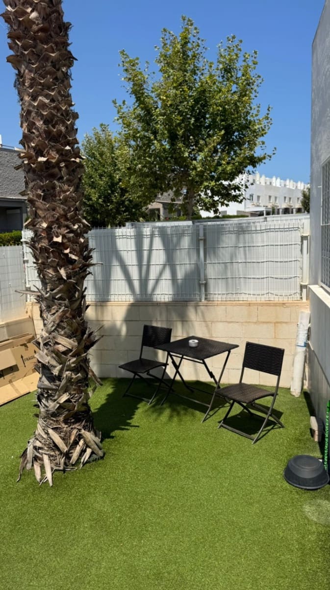 2 soverom Hus til salgs i Torrevieja med svømmebasseng garasje - € 240 000 (Ref: 9959029)