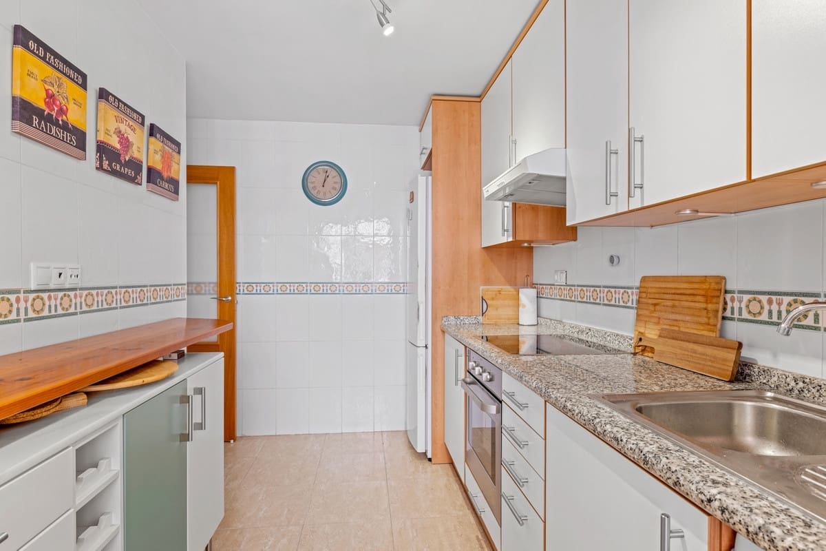 3 chambre Appartement à vendre à Cabo Roig avec piscine garage - 320 000 € (Ref: 9959033)