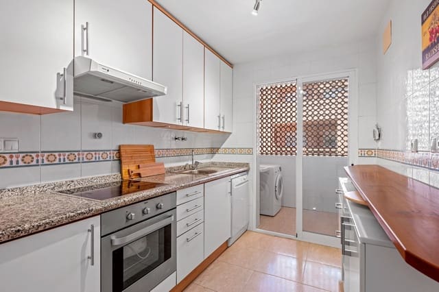 3 chambre Appartement à vendre à Cabo Roig, Orihuela avec piscine garage - 320 000 € (Ref: 9959033)
