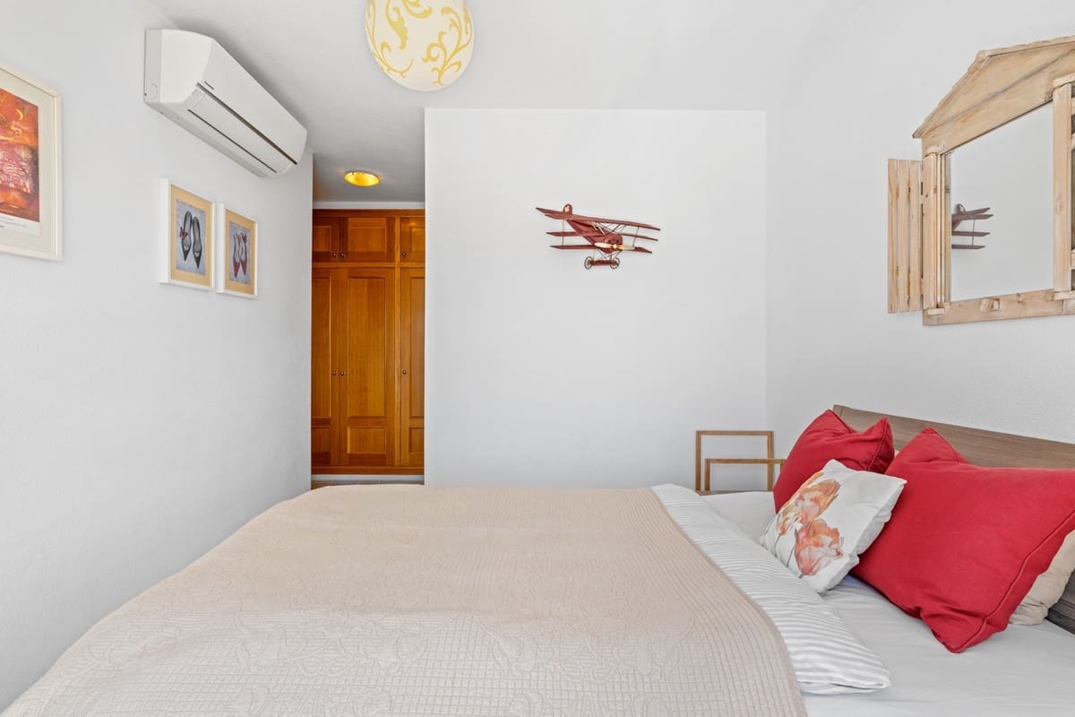3 chambre Appartement à vendre à Cabo Roig avec piscine garage - 320 000 € (Ref: 9959033)
