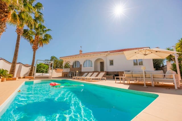 5 camera da letto Villa in vendita in Ciudad Quesada, Rojales con piscina garage - 590.000 € (Rif: 9959036)