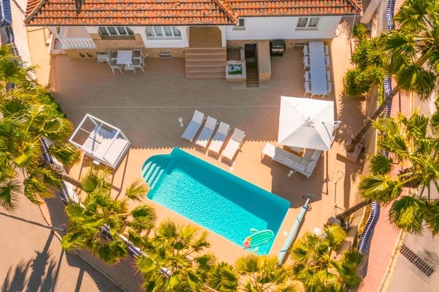 5 camera da letto Villa in vendita in Ciudad Quesada, Rojales con piscina garage - 590.000 € (Rif: 9959036)