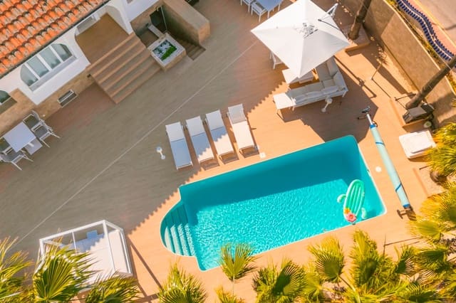 5 camera da letto Villa in vendita in Ciudad Quesada, Rojales con piscina garage - 590.000 € (Rif: 9959036)