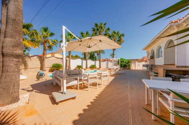 5 camera da letto Villa in vendita in Ciudad Quesada, Rojales con piscina garage - 590.000 € (Rif: 9959036)