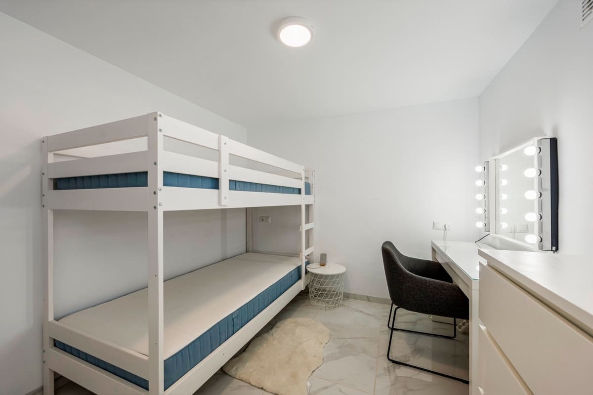 5 slaapkamer Villa te koop in Ciudad Quesada met zwembad garage - € 590.000 (Ref: 9959036)