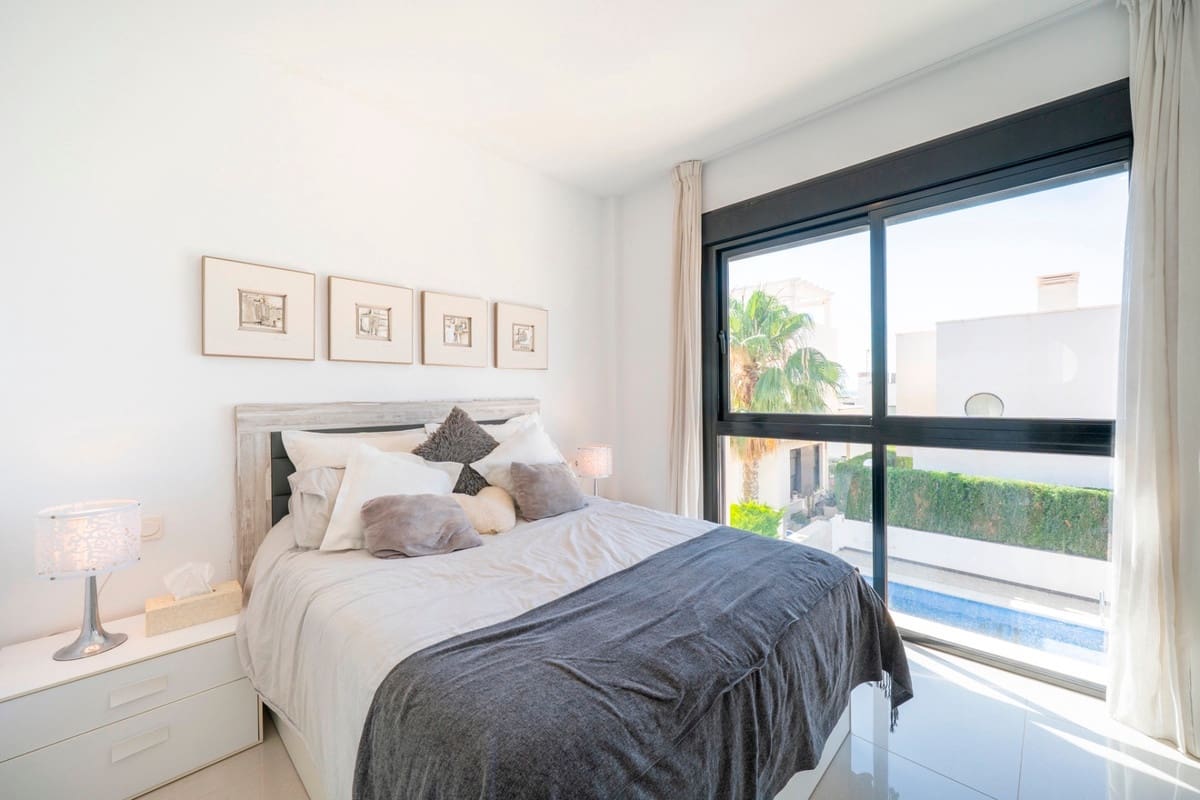 3 Zimmer Villa zu verkaufen in Ciudad Quesada mit Pool Garage - 399.000 € (Ref: 9959038)